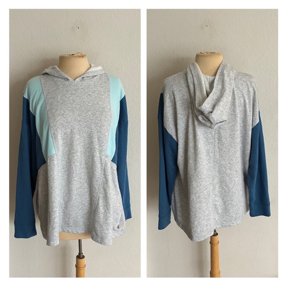Livi Active hoodie size 18/20